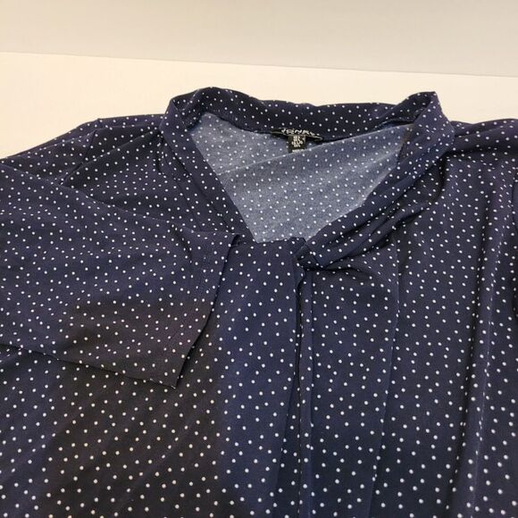 Jones New York, Blue Polkadot Top, Size Large‎ - Picture 1 of 7